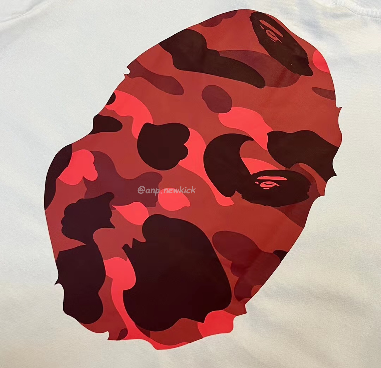 Bape Color Camo Big Ape Head Tee White Black White Green (2) - newkick.vip